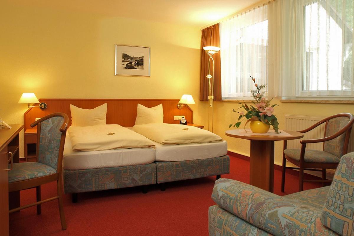 Hotel Am Schlossberg Ziegenruck Luaran gambar
