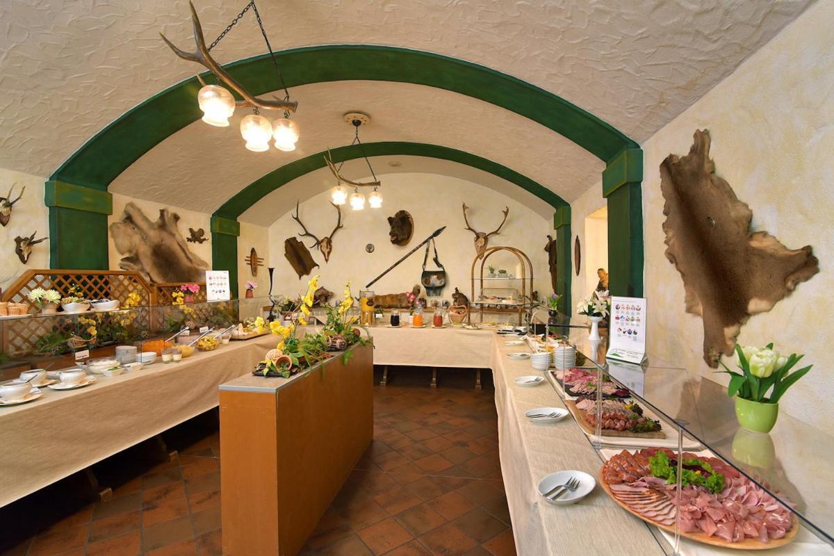 Hotel Am Schlossberg Ziegenruck Luaran gambar