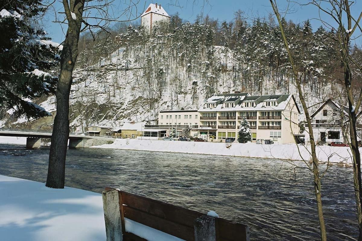 Hotel Am Schlossberg Ziegenruck Luaran gambar